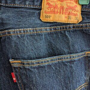 New looking Levi 501's